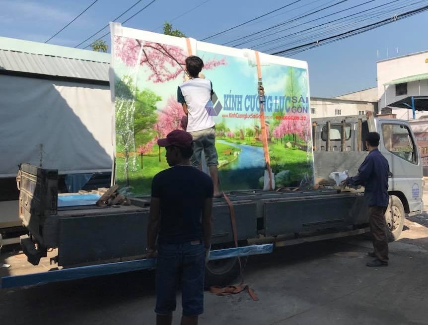 kính cường lực