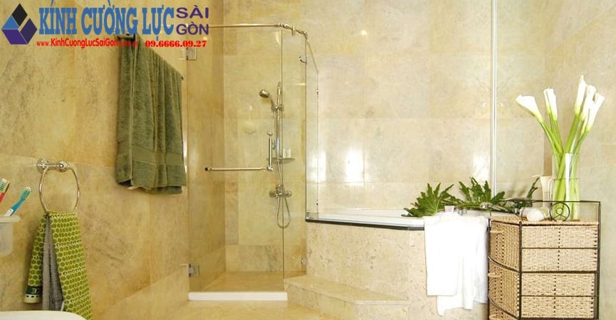 Lắp đặt phòng tắm kính